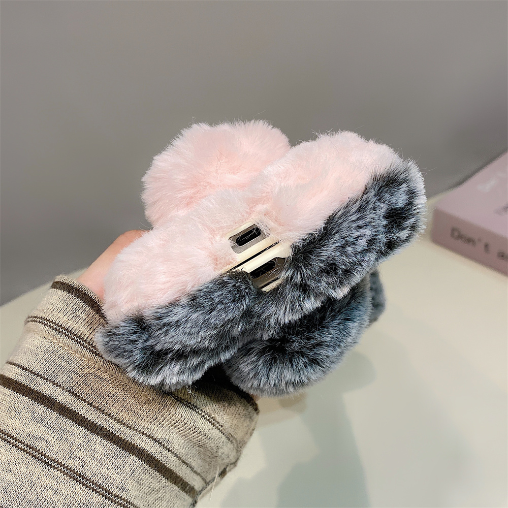 Cute Rabbit Ears Fluffy Stand  - Phone Cases Samsung S25 ulasan dan harga